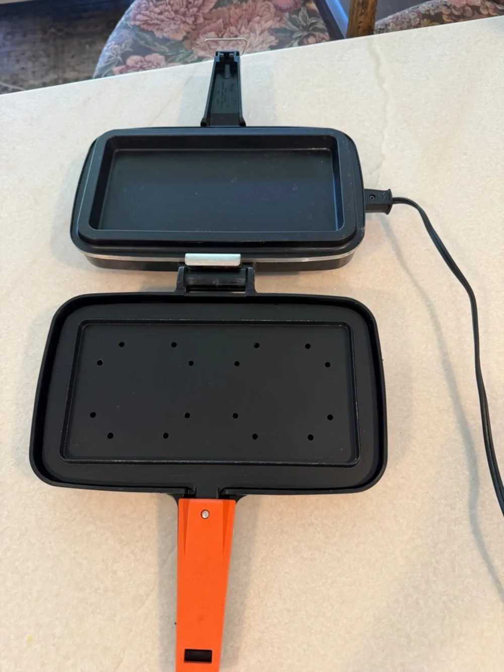 Hamilton Beach Black and Orange Electric Grill/Pan